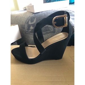 Worn Once BCBG Wedge Sandal (9)
